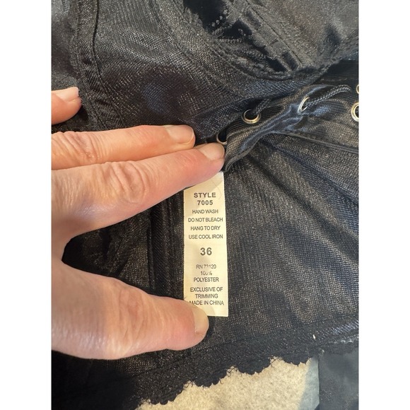 Fredricks of Hollywood Victorian Whimsigoth Corset Womens 36 Black Floral Lace - Picture 11 of 13